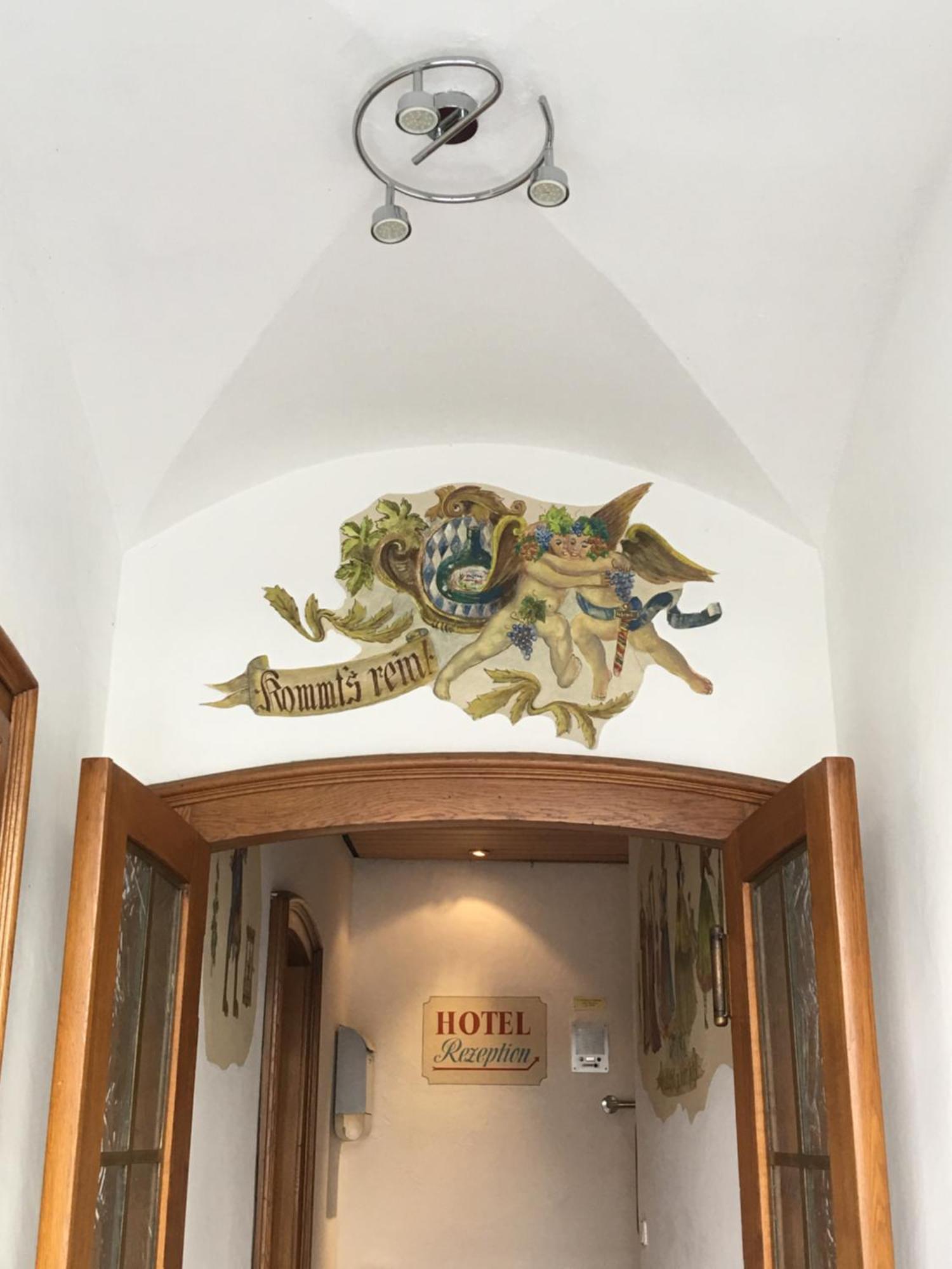 Hotel Zum Winzermaennle 3*